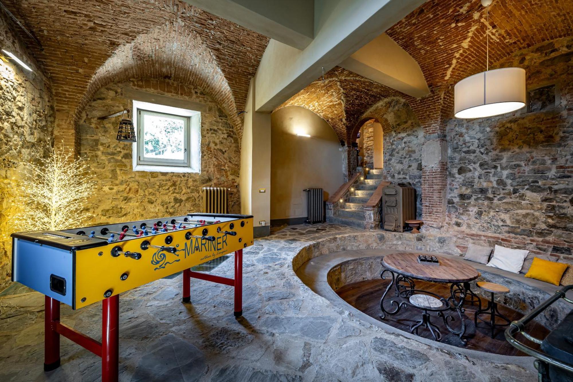 Luxury Villa Tolomei Gucci With Spa San Jacopo al Girone Exterior photo