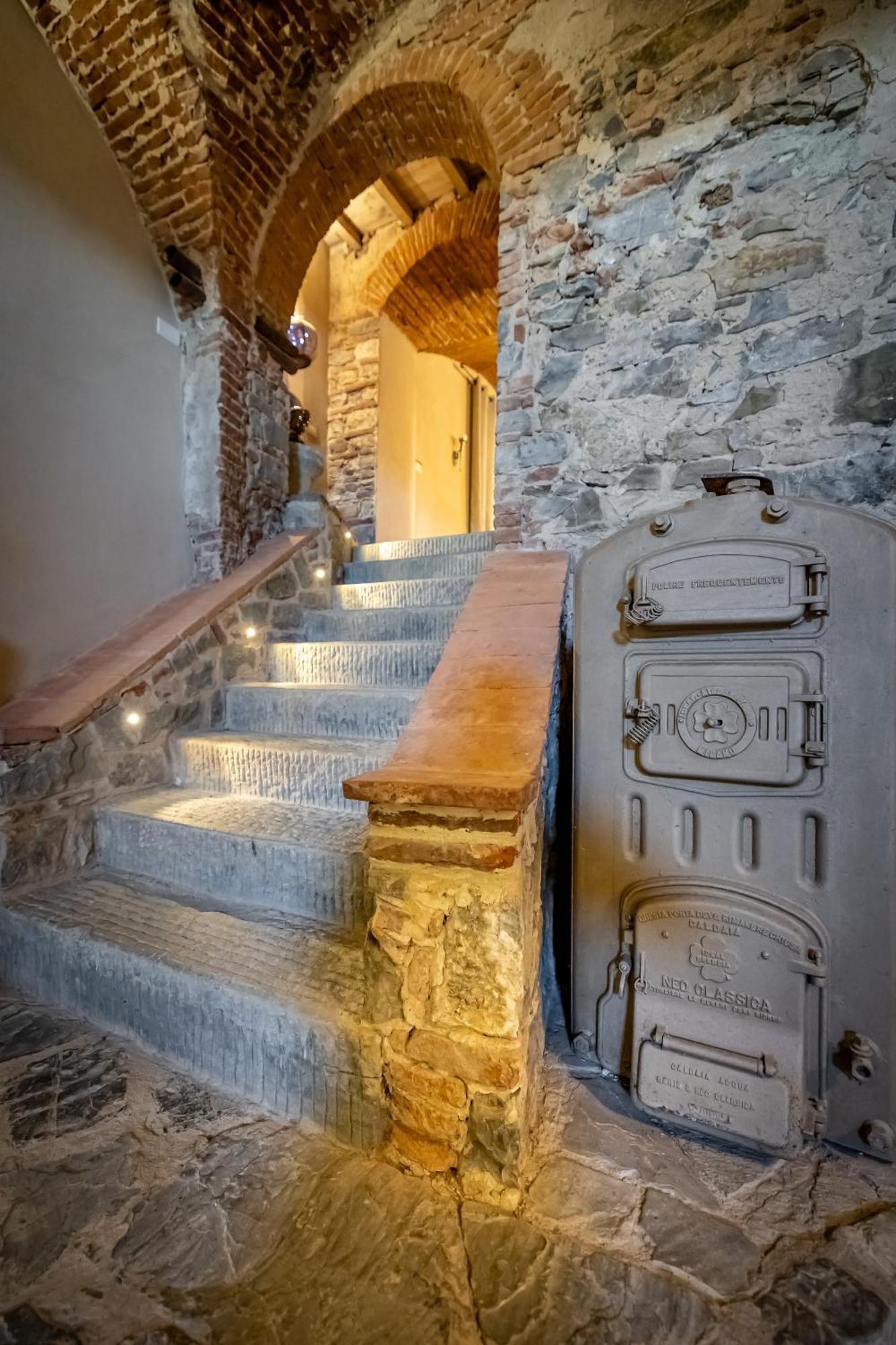 Luxury Villa Tolomei Gucci With Spa San Jacopo al Girone Exterior photo