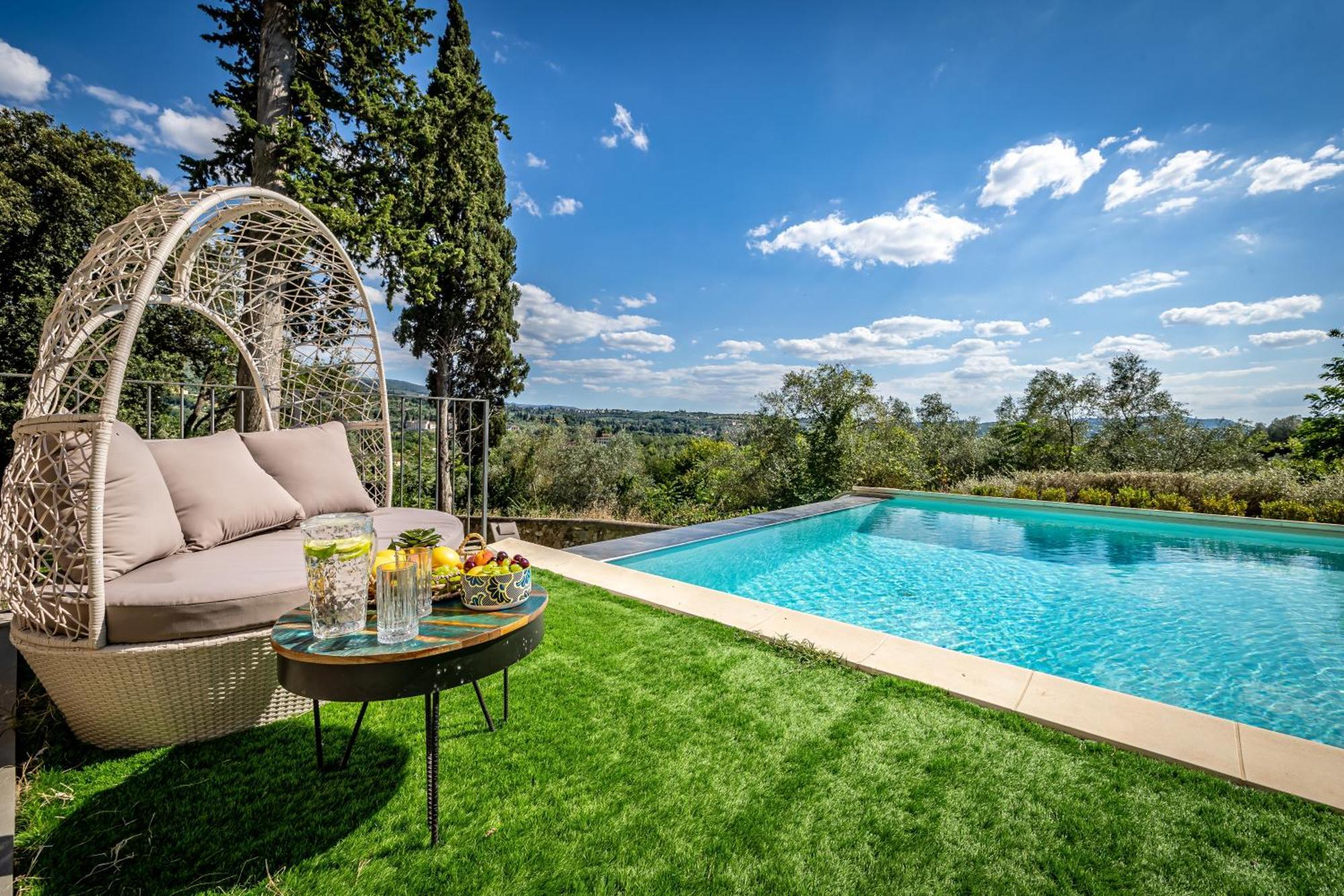 Luxury Villa Tolomei Gucci With Spa San Jacopo al Girone Exterior photo