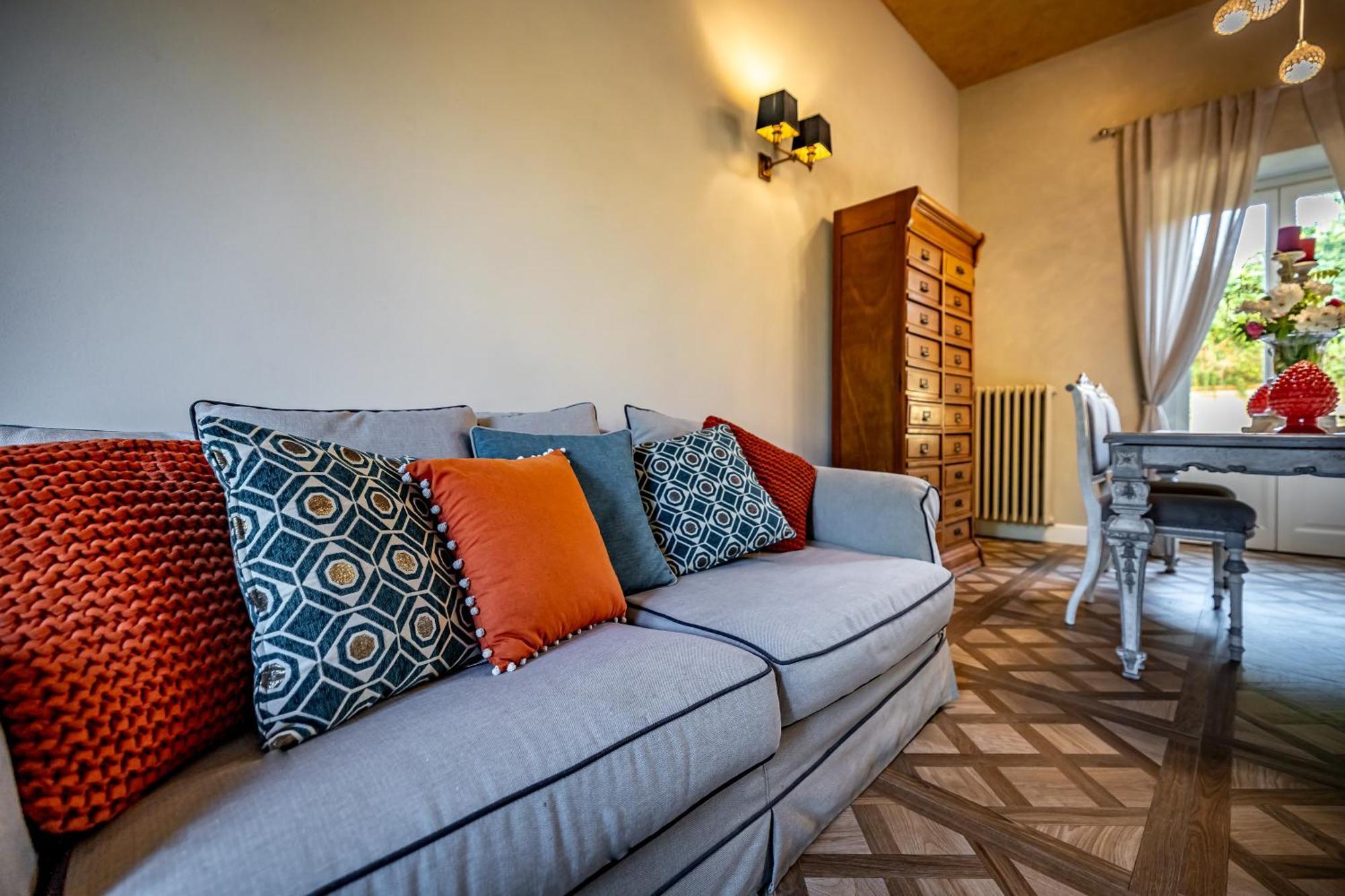 Luxury Villa Tolomei Gucci With Spa San Jacopo al Girone Exterior photo