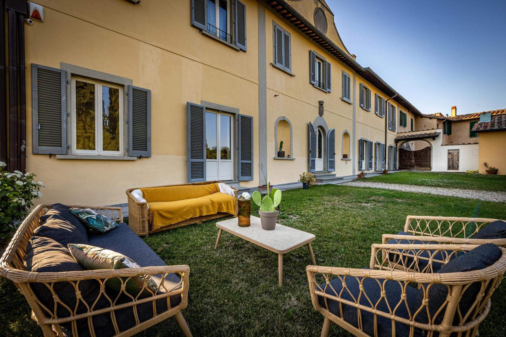 Luxury Villa Tolomei Gucci With Spa San Jacopo al Girone Exterior photo
